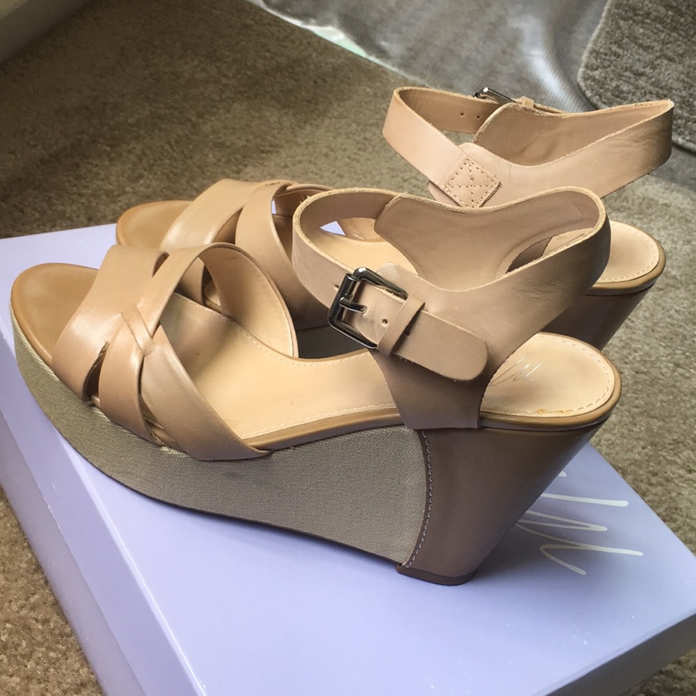 Marc fisher wedges